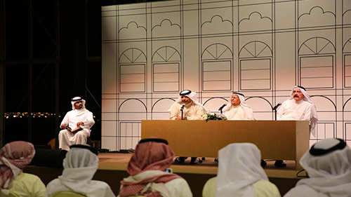 مهرجان التراث السنوي مستمر في يومه الرابع، ويقدم محاضرة حول الخيل العربية