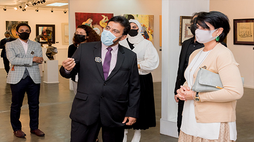 برعاية كريمة من سعادة الشيخة هلا بنت محمد مدير عام الثقافة والفنون، افتتاح معرض 