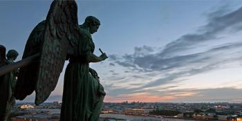 St. Petersburg through the eyes of angels; Views from St. Issac