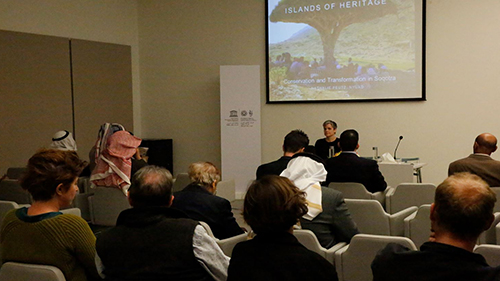 خلال محاضرة بالمركز الإقليمي العربي للتراث العالمي، الدكتورة ناتالي بوتز تضع جهود حفظ التراث الثقافي والطبيعي لجزيرة سقطري اليمنية تحت المجهر