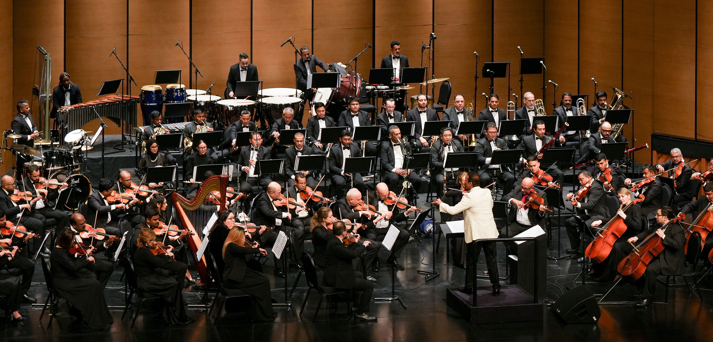 Fan Al Sawt Night
Bahrain Music Band Conducted by Maestro Zeyad Zaiman
Featuring Ahmed Al Jumairi
Mohamed Al Tamimi & Abdulrahman Awadh
