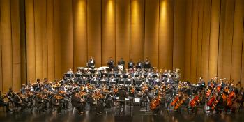 Bahrain Philharmonic Orchestra
Conducted by Maestro Mubarak Najem