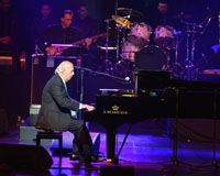 Omar Kheirat Praises Spring of Culture
