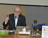 Bahrain National Museum Hosts a lecture on &lsquo;Every Leader is an Artist&rsquo; By Dr. William Baker
