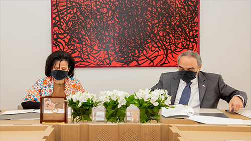 The Bahrain Culture Authority and the Ministry of Works Sign a Memorandum of Understanding (MoU) to revamp Manama Municipality Building, H.E: The building embodies the collective memory of the city that we seek to register on UNESCO World Heritage List