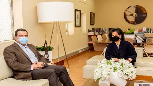 H.E Shaikha Mai Receives the CEO of the Arab Petroleum Investment Corporation

