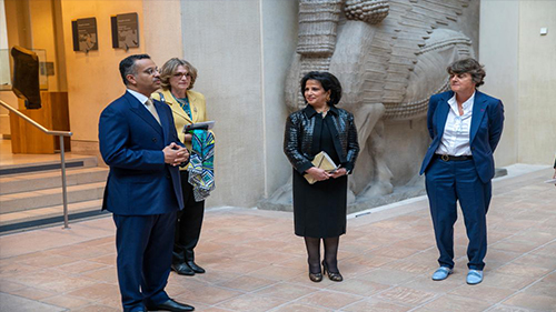 The Exhibition “From Tylos to Dilmun: An Archaeological Journey around the Kingdom of Bahrain” Opens its doors at the Musée du Louvre, Paris. The President of Bahrain Authority for Culture and Antiquities Affirms that the exhibition helps to understand the history of Bahrain and the region dating back to thousands of years

